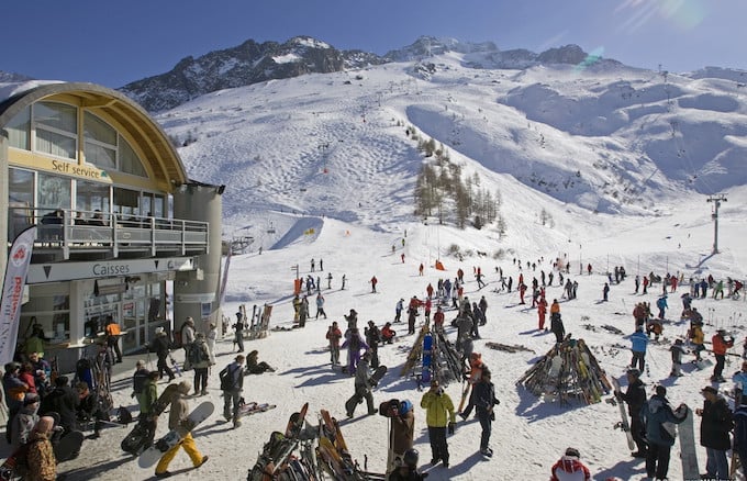 Chamonix Winter holiday, Chamonix ski holiday, chamonix ski area, grands montets