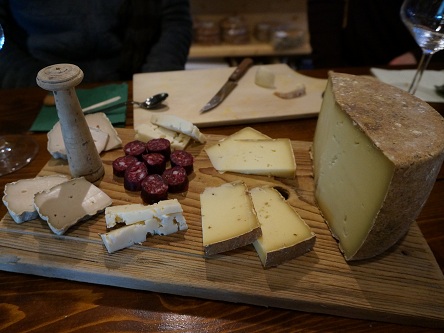 cheese-board-at-erbavoglio-444x333