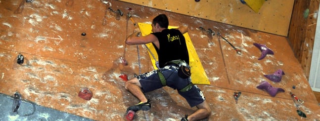Climbing-wall-banner47