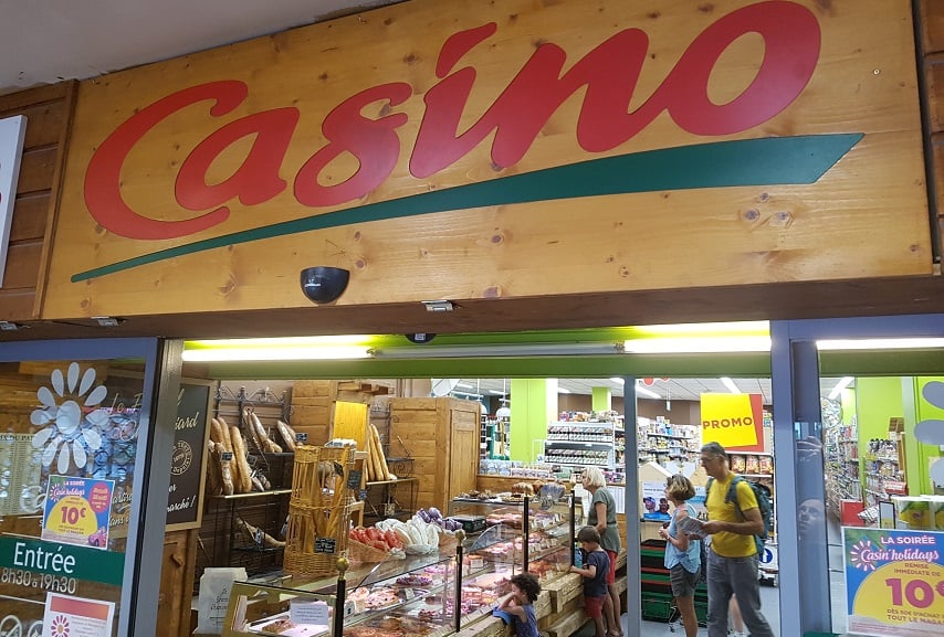 Chamonix Supermarkets petit-casino-854x577