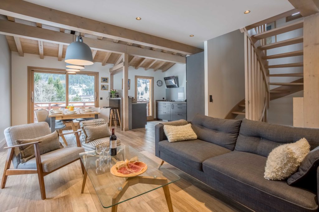 Chamonix accommodation Chalet de l'Ours #bookdirect 2019