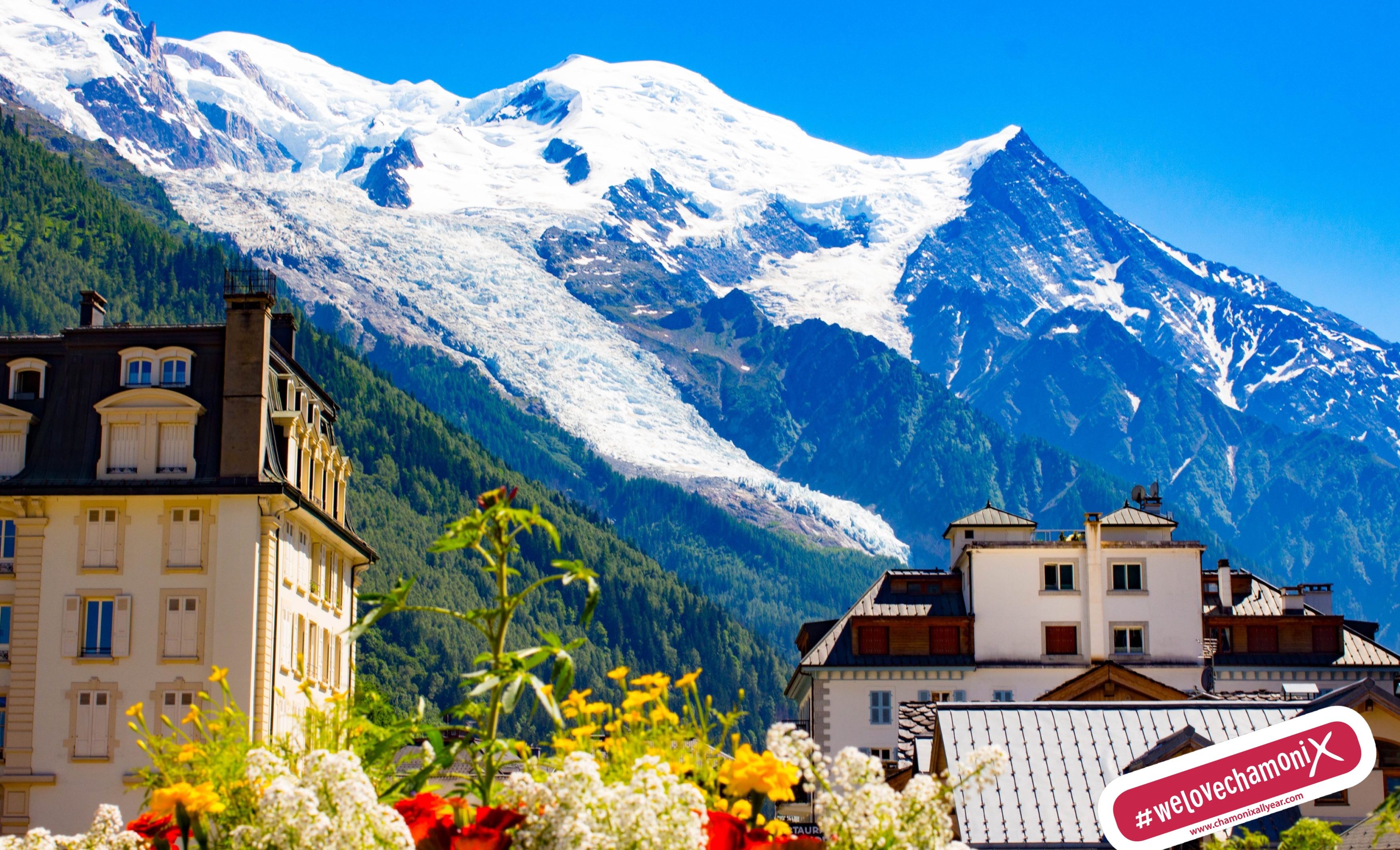 chamonix-mountain-zoom background-2