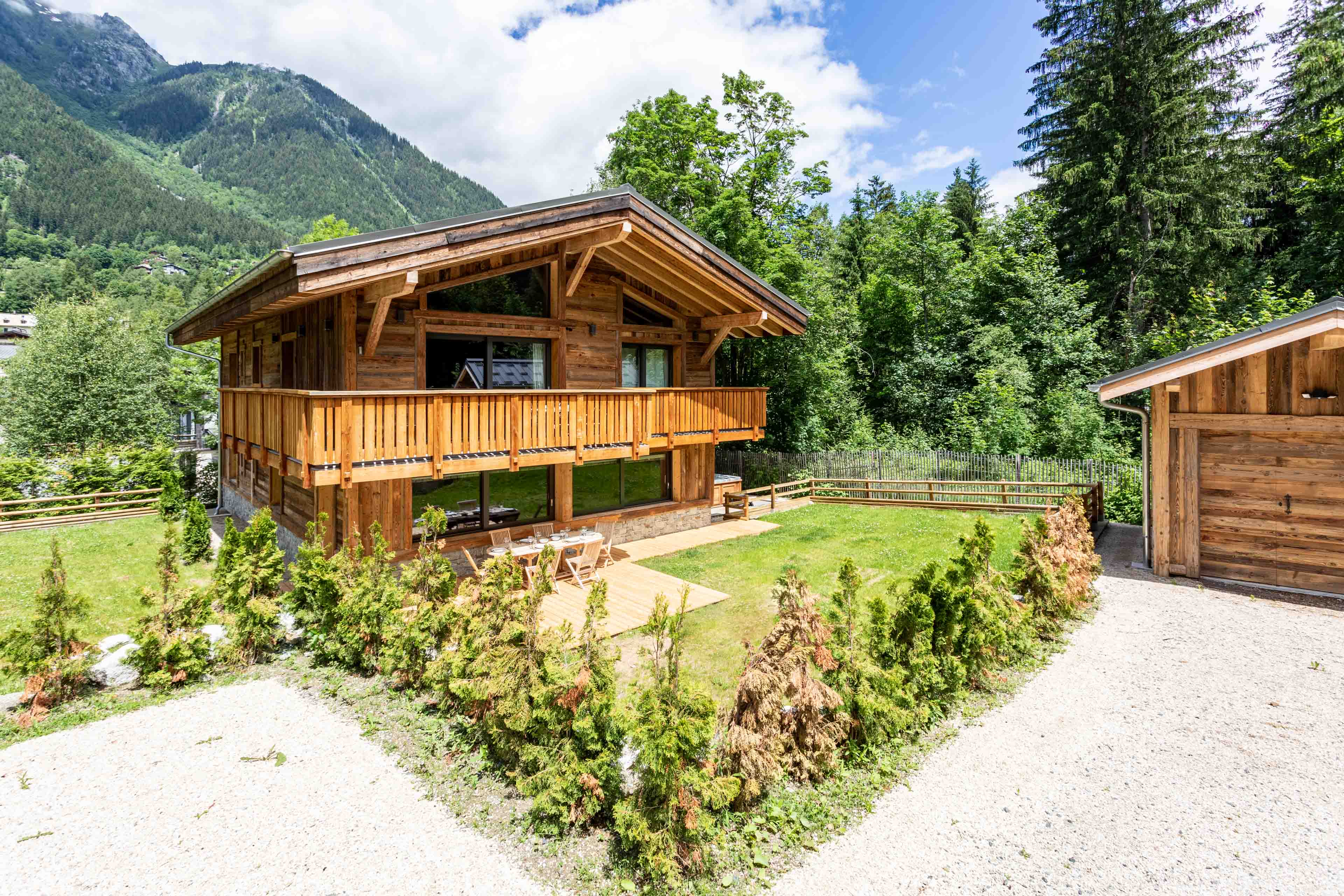 Chalet des Amis for pet friendly holidays